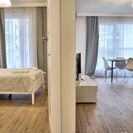 Old Town Luxury Apartament *
